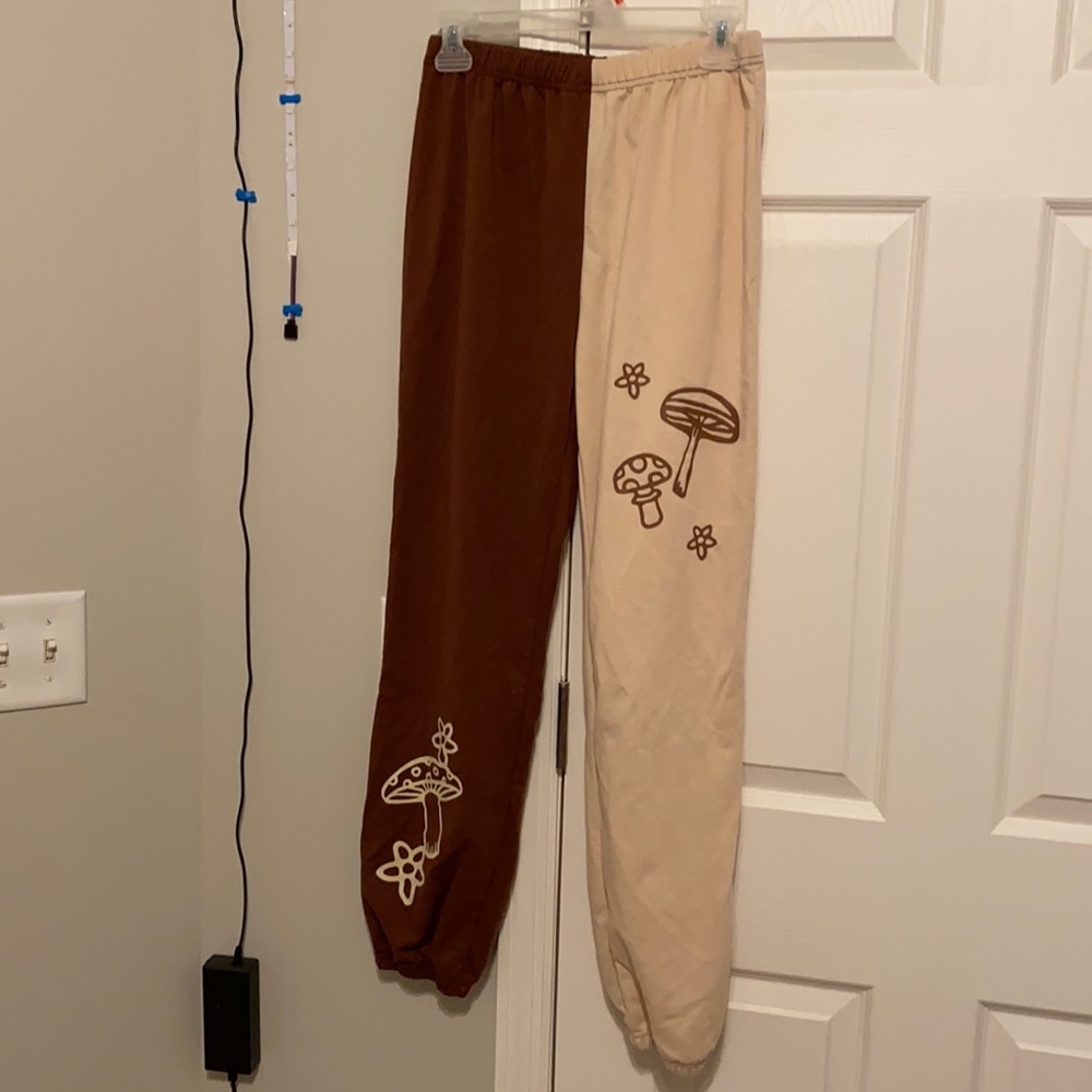 sweatpants